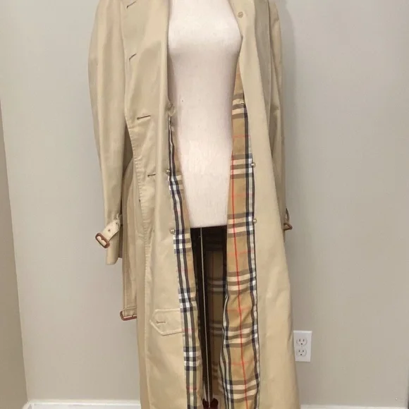 Burberrys LondonVintage Classic Trench Coat Nova Check Lining Size 12 Long
